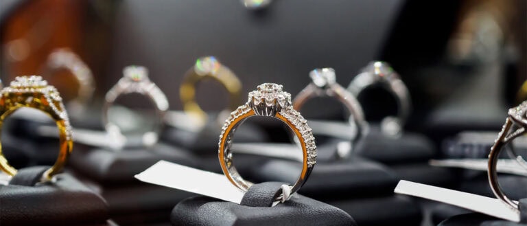 Lab vs Natural Diamond Myths: The False Claims Both Sides Keep Repeating
