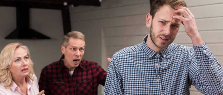 Parents Hate the Lab Diamond: Handling Family Disapproval Without Ruining the Engagement