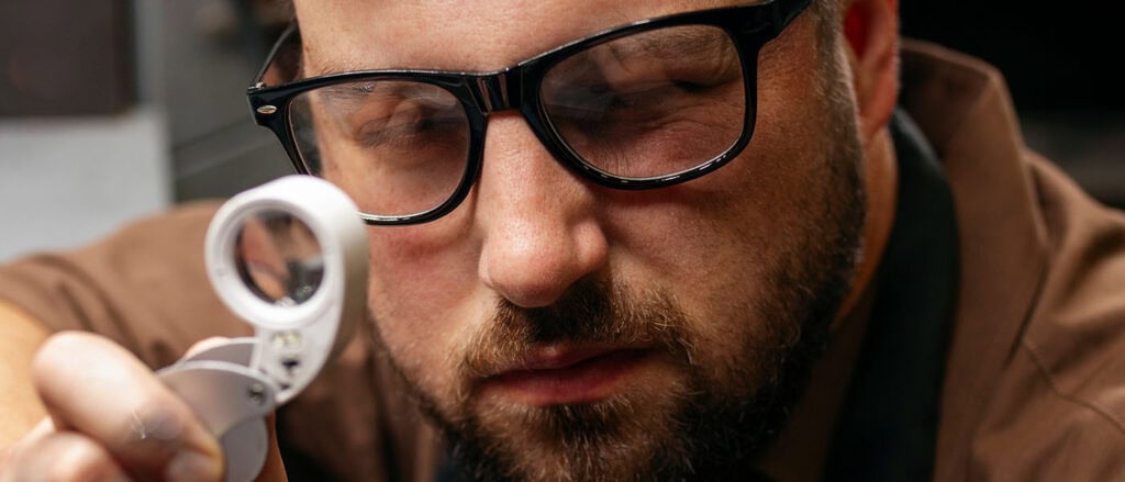 Why Many Jewelers Refuse Lab Diamond Buybacks 03
